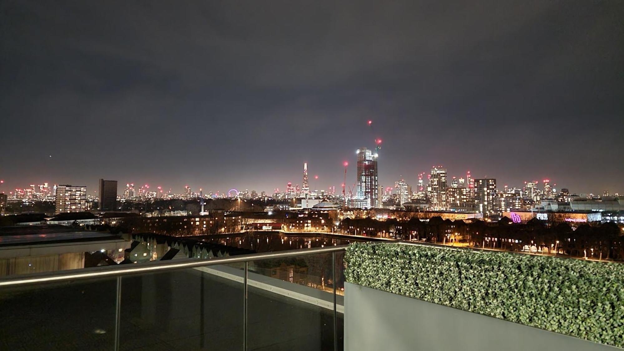 Riverside 1Br With Easy Transport 20Min To City Centre Londra Dış mekan fotoğraf