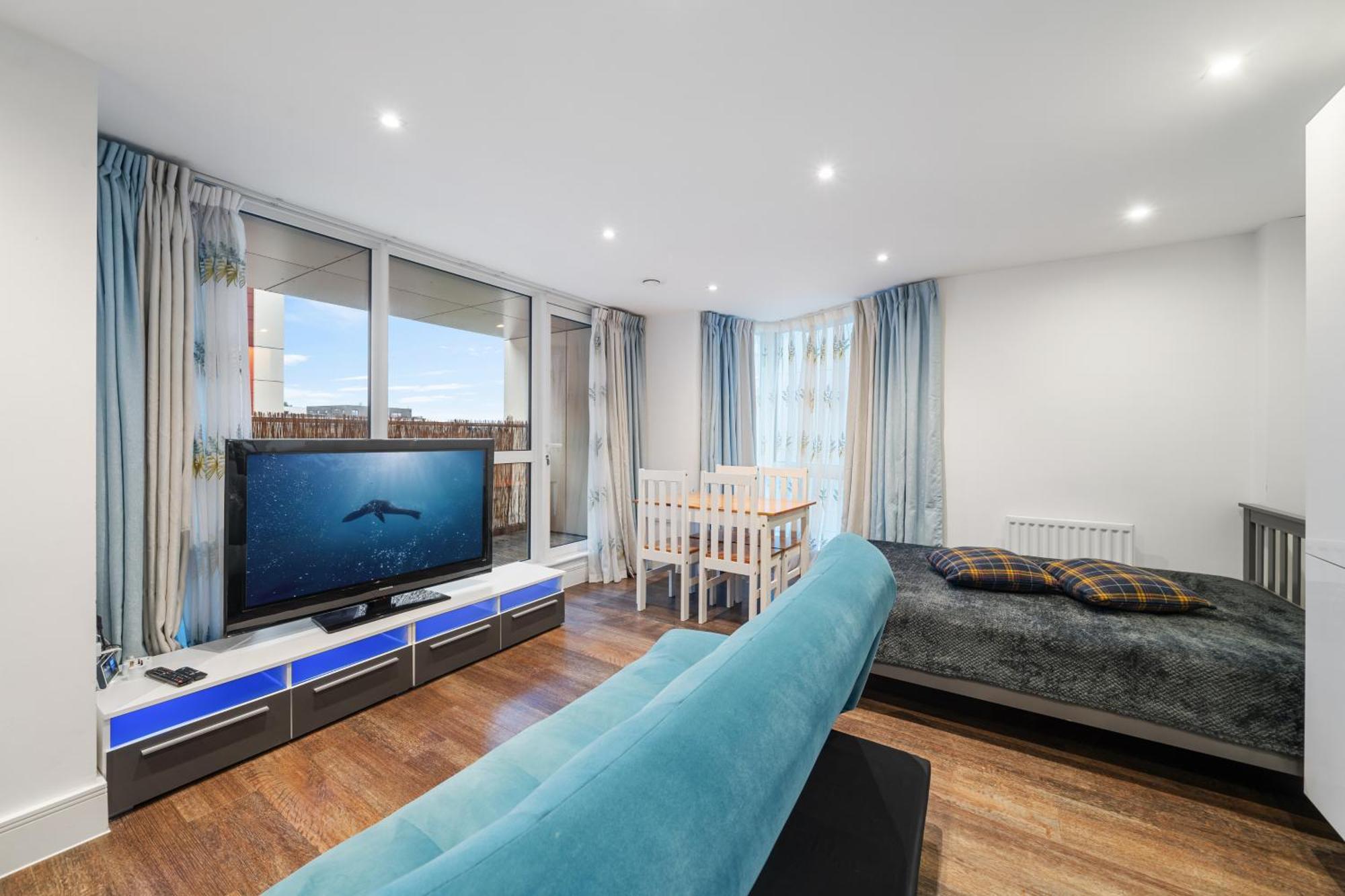 Riverside 1Br With Easy Transport 20Min To City Centre Londra Dış mekan fotoğraf